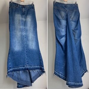 Vintage Y2K Denim Maxi Jean Skirt Train Tail Raw Hem Funky Indie Grunge Grail
